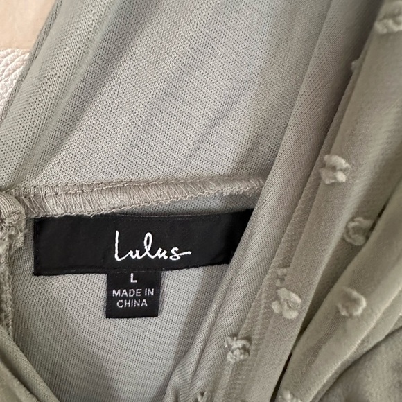 Lulu's Green Ruched V-Neck Maxi Gown - Picture 11 of 11